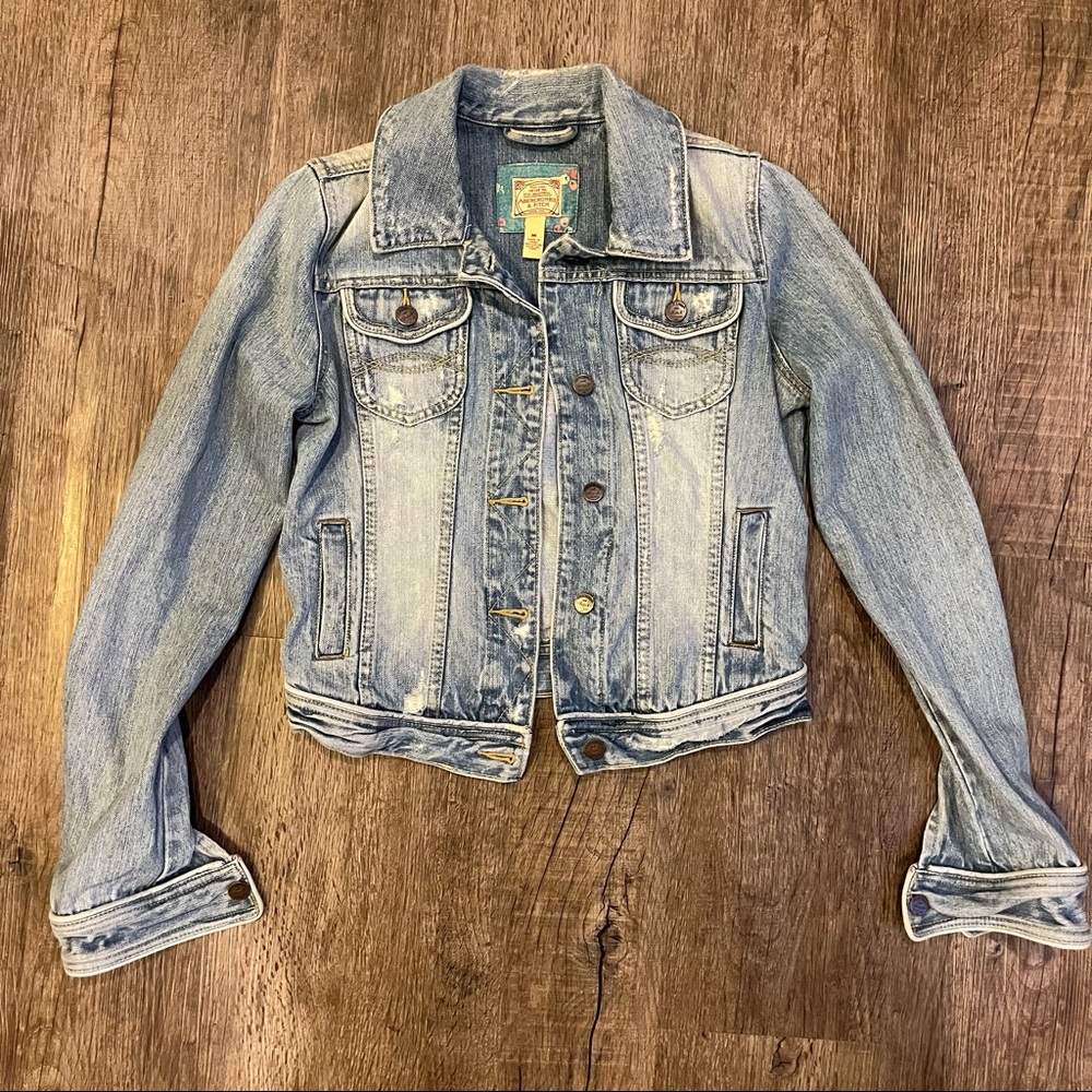 Abercrombie & Fitch Light Blue Distressed Denim Jacket